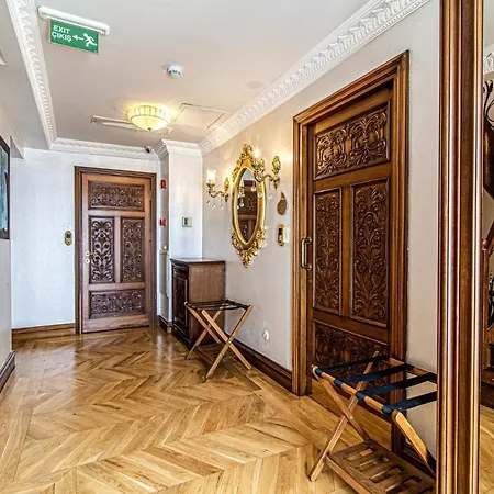 In Historic Mansion In Beylerbeyi